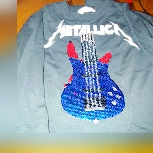 Metallica flip sequin shirt 3-4 Y